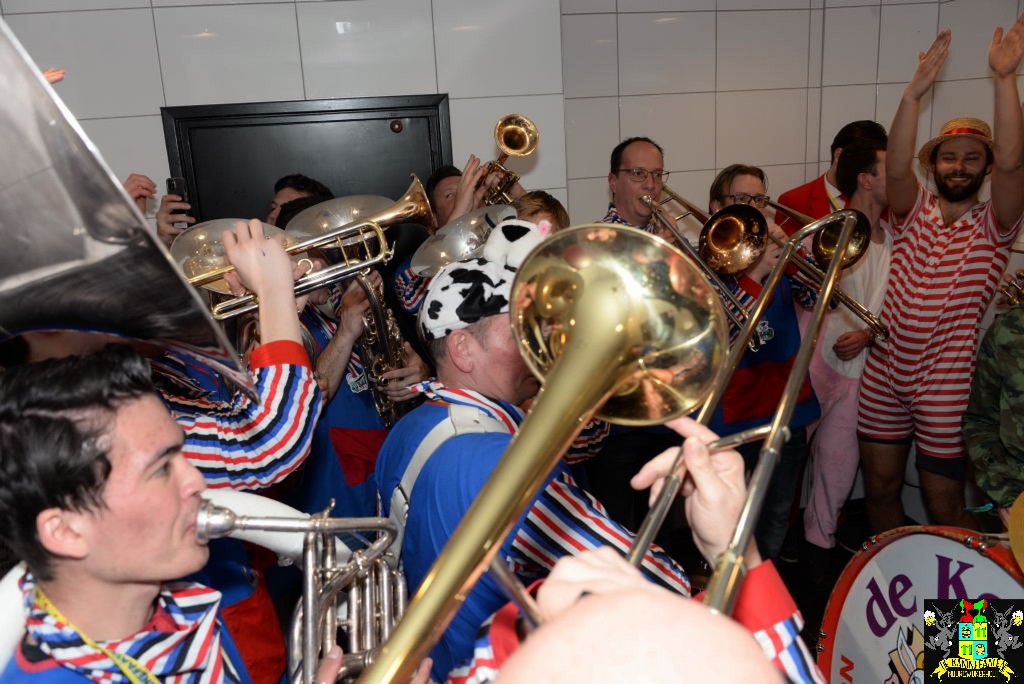 ../Images/Carnavals maandagavond in VdG 187.jpg